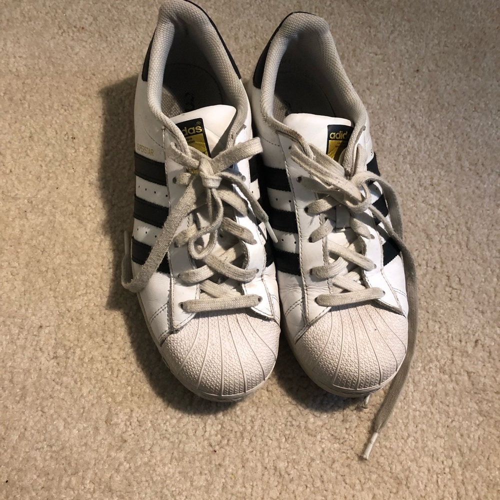 Adidas Superstars! Size 8!
